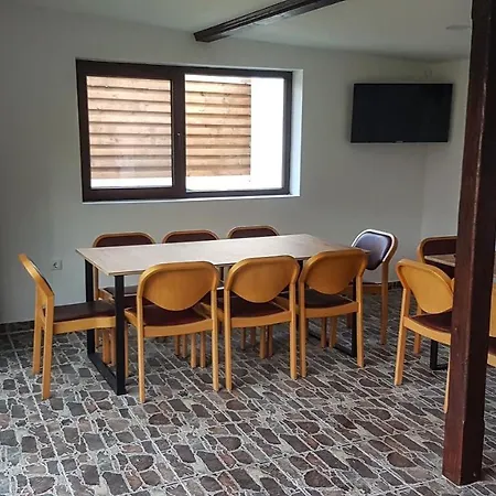 Algarte Villa Madzhare