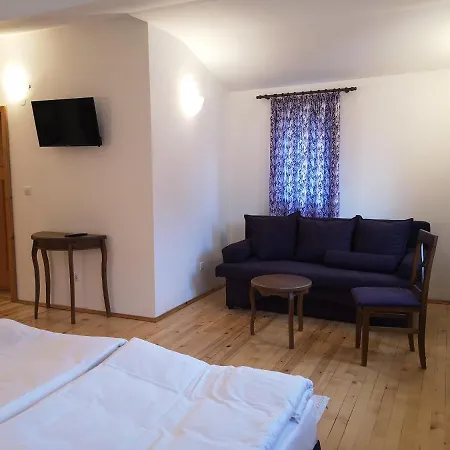 Algarte Villa Madzhare
