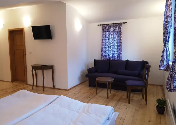 Algarte Villa Madzhare