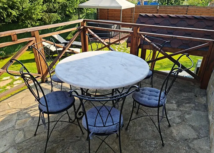 Algarte Villa Madzhare